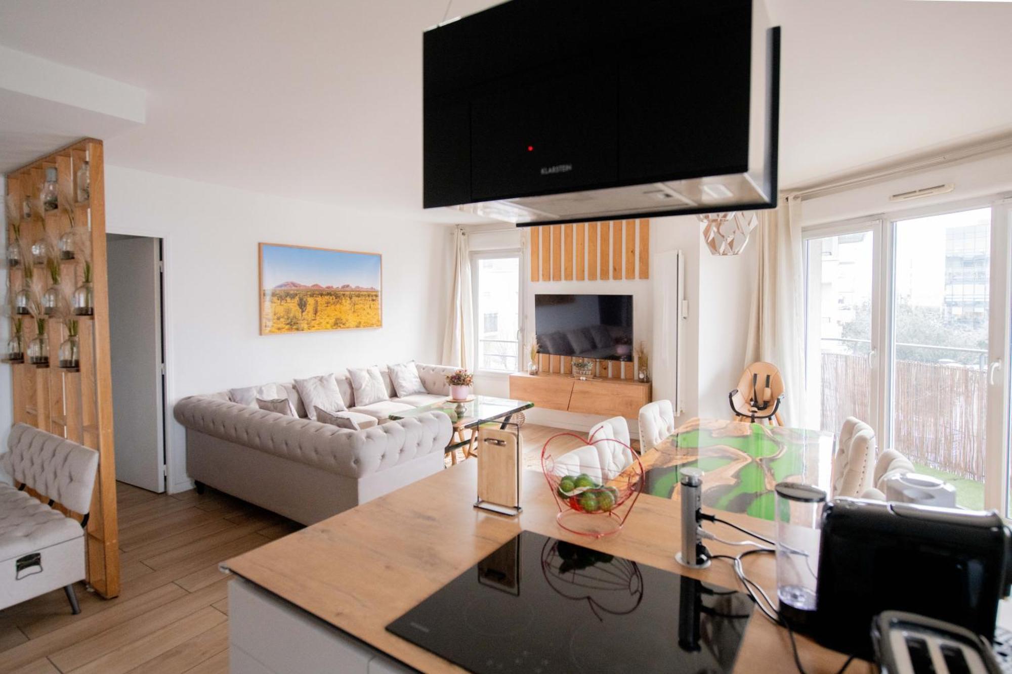 Elise De Roche Equipe Balcon Parking Rer B Apartamento Le Bourget Exterior foto